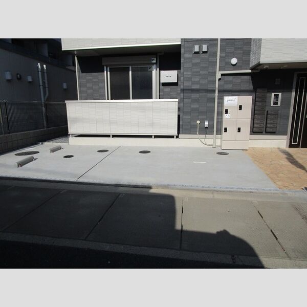 ガルデ妙典103号室 駐車場(要・空確認)