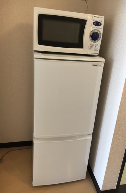 レオネクストカロータ109号室 電子レンジ＆冷蔵庫
