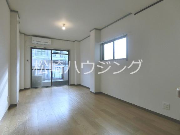 ファミネス中沢 リビング