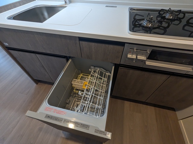 プレディアコート三軒茶屋503号室 食洗機　2025年11月撮影