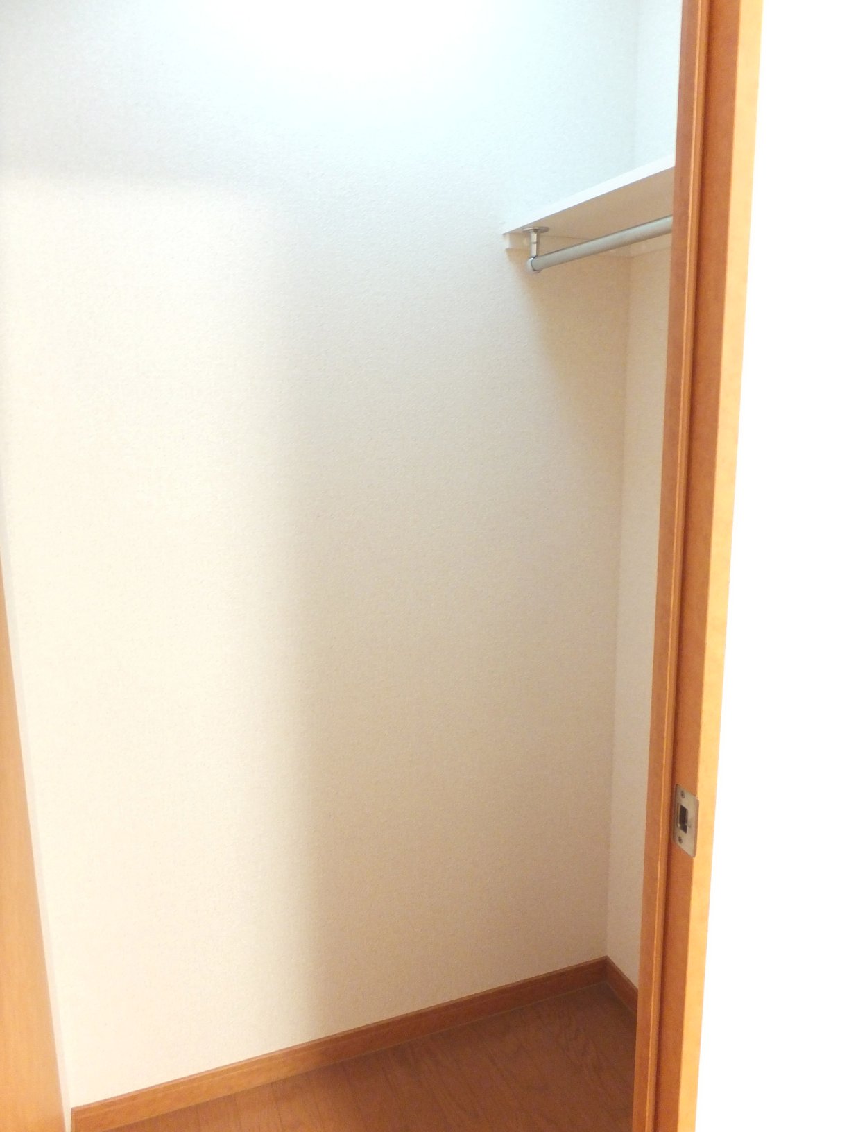 レオパレスフローラ　Ｓ 内観