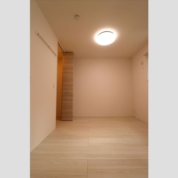 アマランス　B棟101号室 洋室