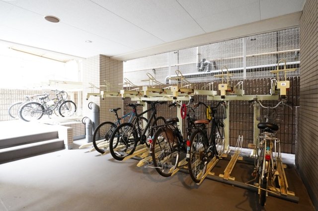 パレステュディオ麻布ＥＡＳＴ12階 駐輪場