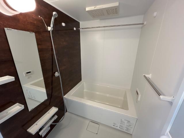 Luz solar(ルス　ソラール) バス