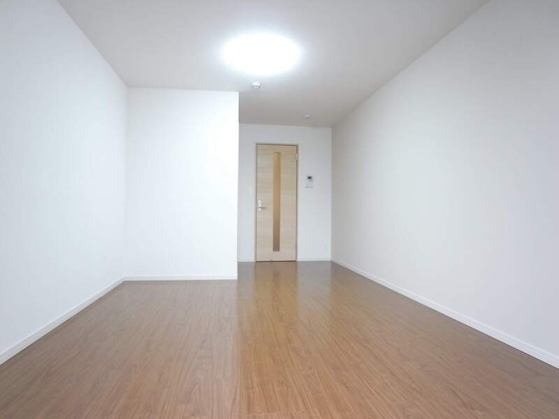 リブリ・ゆうや 内観