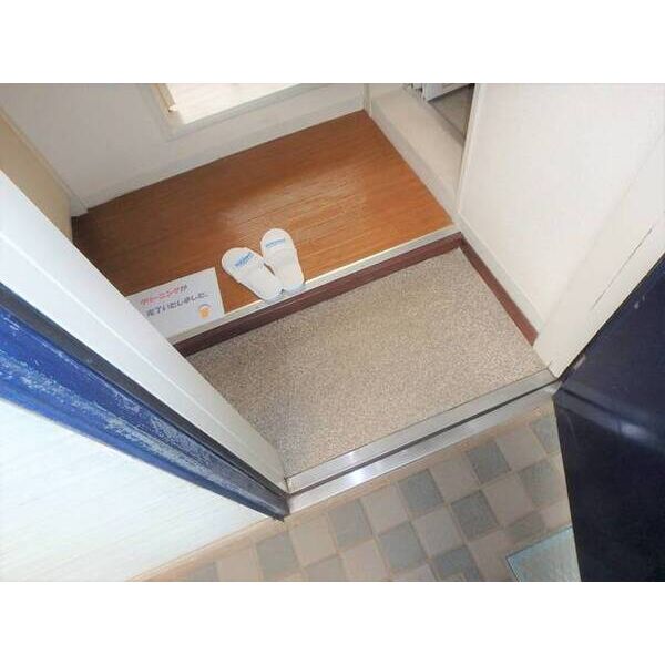 パレス清瀬α 玄関