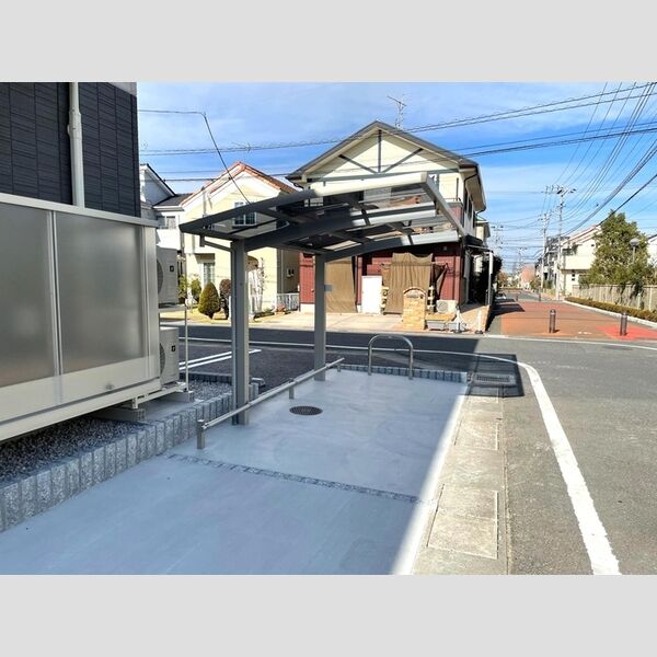 サンライズ 駐輪場