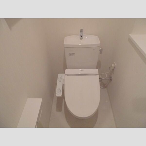 PLUM　VILLAGE106号室 温水洗浄暖房便座