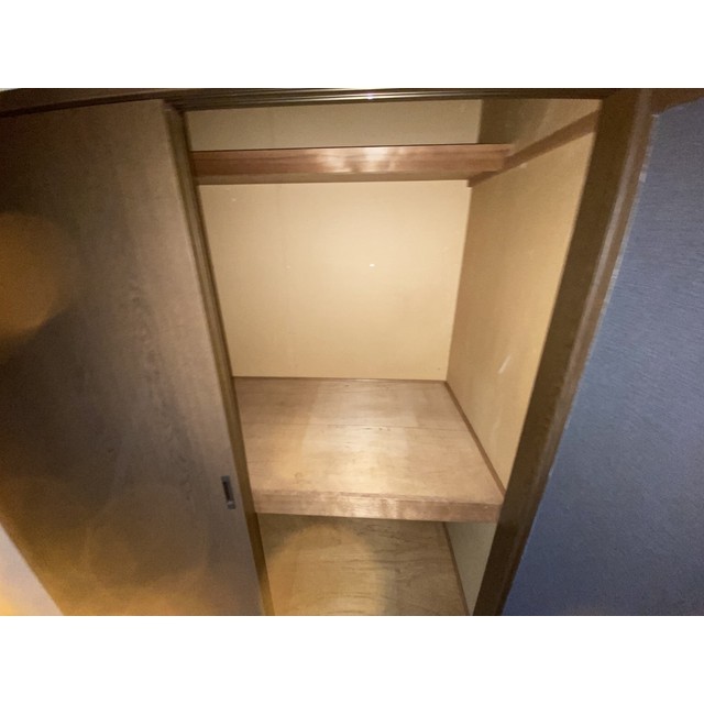 コスタル杉田 内観