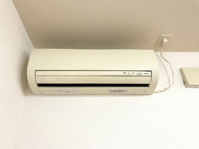 クレメント駒木Ｃ エアコン
