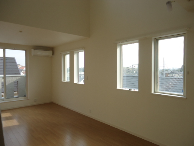 クレインテラスB号室 その他