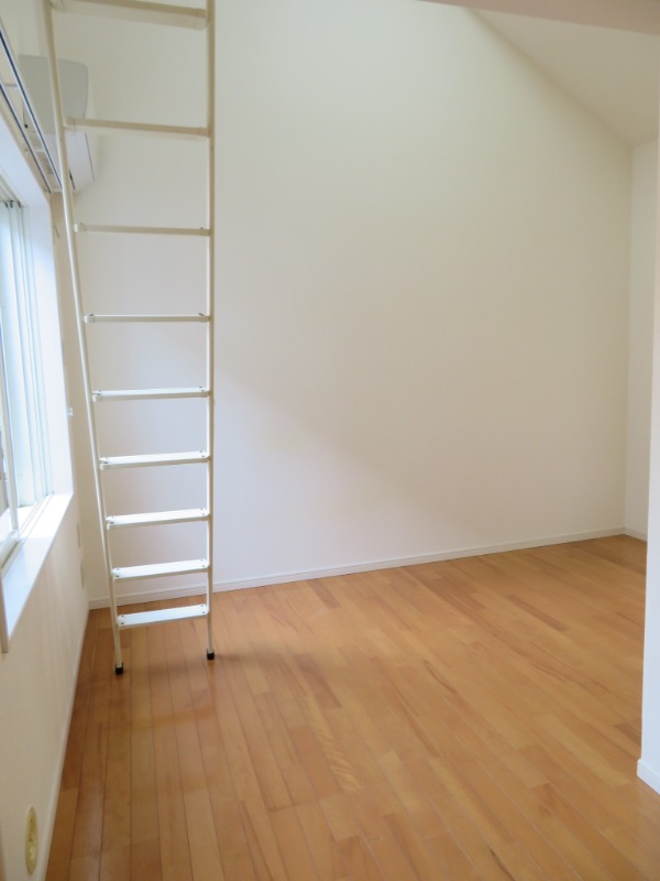 ロッシェル東林間Ⅰ2階 ＊別号室の写真となります