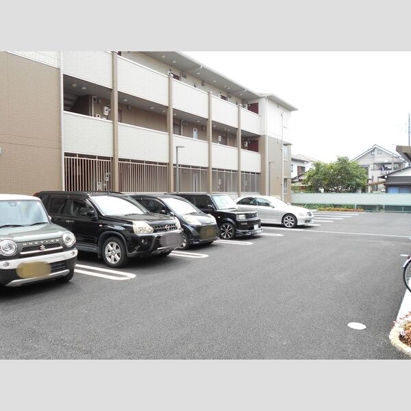 本郷の杜 ラウン102号室 駐車場