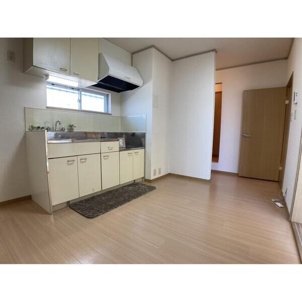 エステートピア朋友 リビング