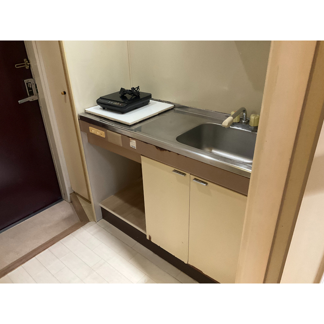 レチナオーミヤ204号室 キッチン