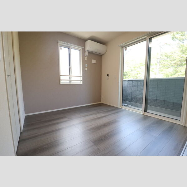 メゾン真砂307号室 洋室