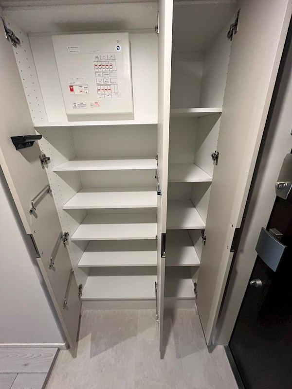 クロスレジデンス神田神保町2階 収納