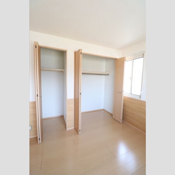 セタンドール緑町 物入★クローゼット