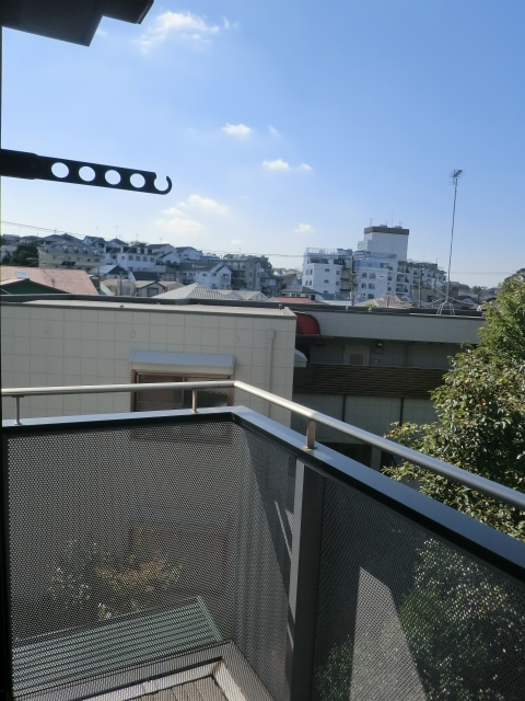 エスペランサ菊名Ａ・Ｂ バルコニー