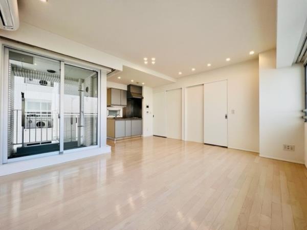 ＫＤＸレジデンス南麻布3階 リビング