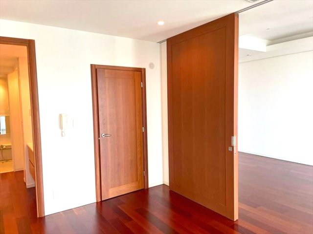 ナビューレ横浜タワーレジデンス 内観