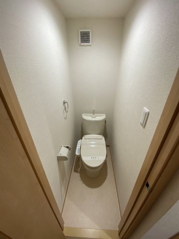 Novello102号室 トイレ