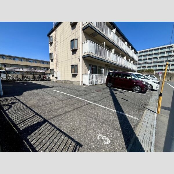 エクセル西船橋201号室 駐車場