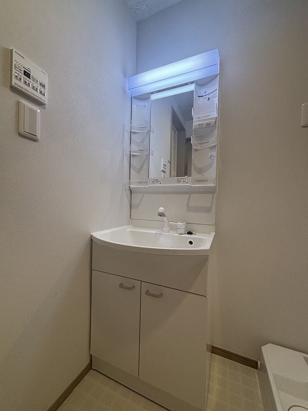 brillante　paws　舎人1階 洗面