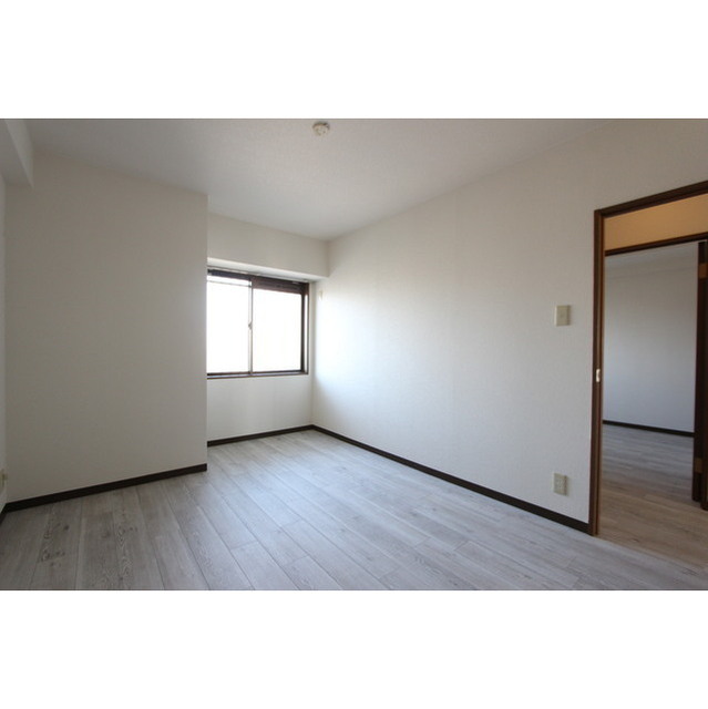 カサグランデ湘南303号室 内観