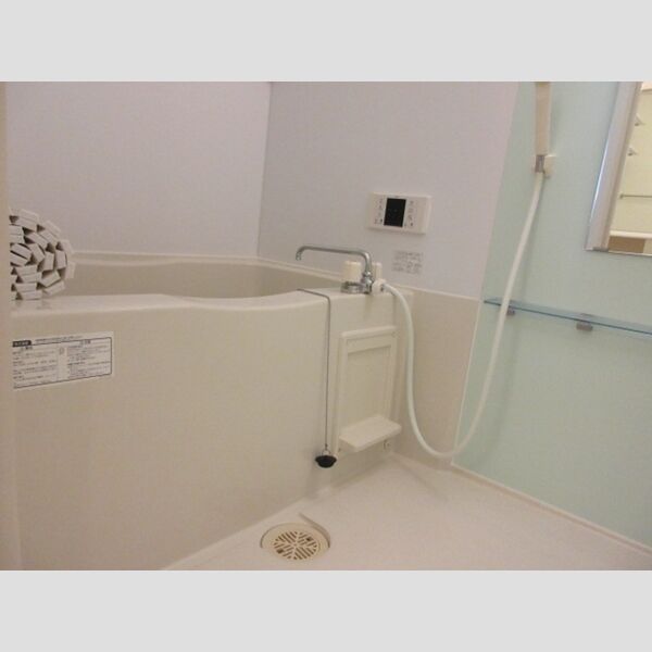 エスポワール鵠沼201号室 お風呂