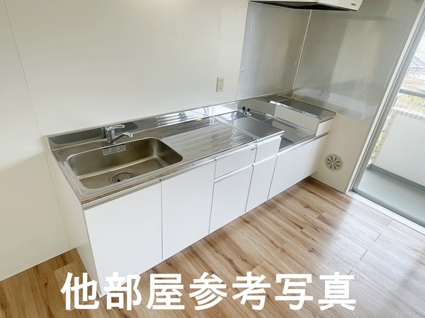 メゾンセレナイト キッチン