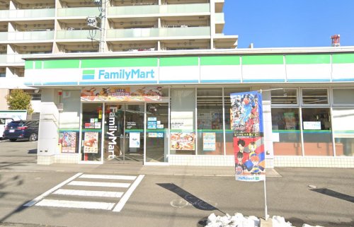ヴィンティア八王子101号室 【コンビニエンスストア】ファミリーマート 八王子子安町店まで552ｍ