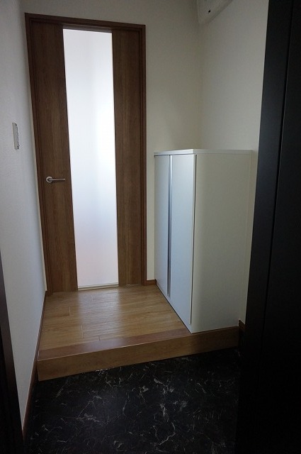 ＫＯＢ　６(E-128) 玄関