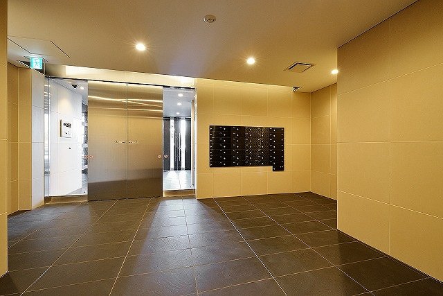 ラフィスタ王子神谷6階 外観