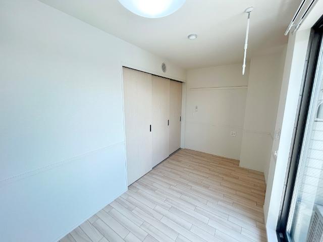 charme・toit（シャルム・トワ）305号室 洋室