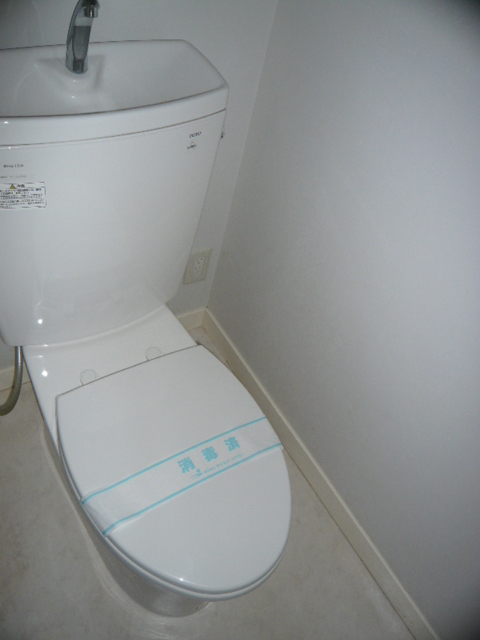 Ｋ’ｓ　Ｈｏｕｓｅ0101号室 トイレ