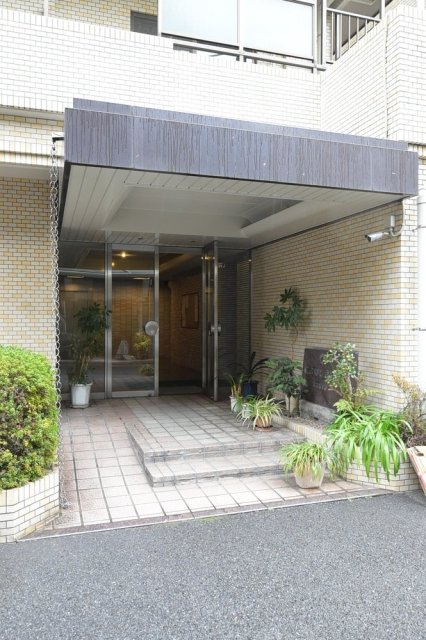 朝日第二目白台マンション2階 エントランス
