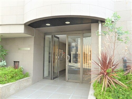 ビューハイツ高山０５０１号室 エントランス2023年5月撮影