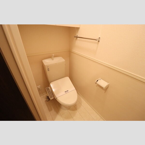 アマービレ　B棟 温水洗浄暖房便座