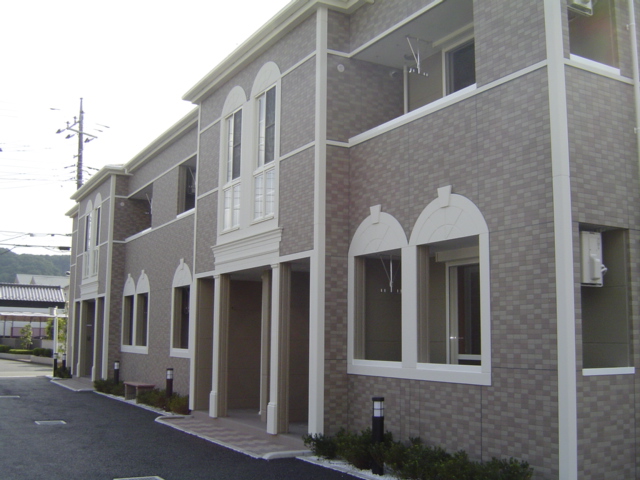 プラム　ツリィ 外観写真（昼）