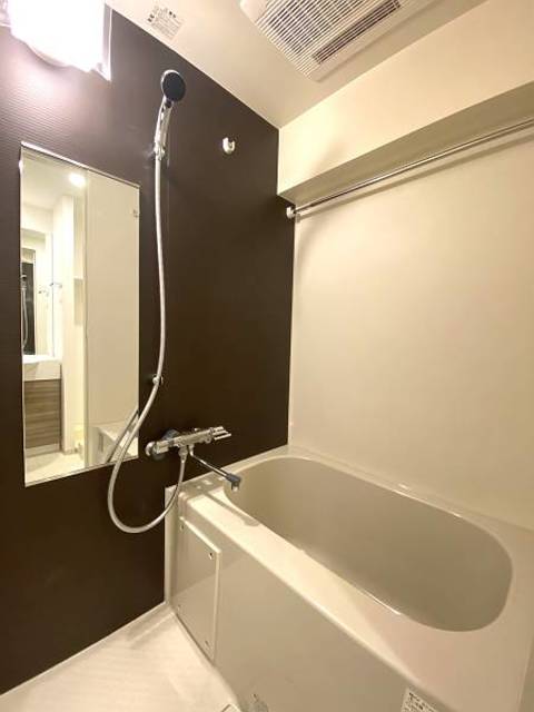 ガーラ・シティ横浜反町2階 お風呂