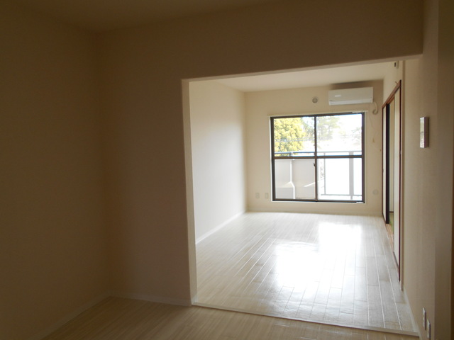 メゾンベール桜台0405号室 内観