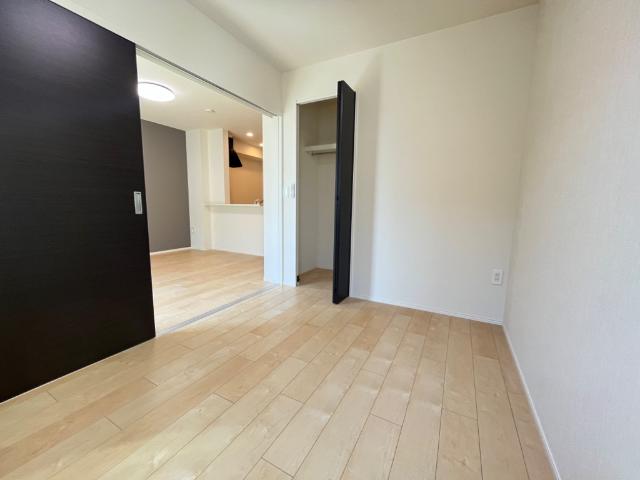 プラージュ 洋室