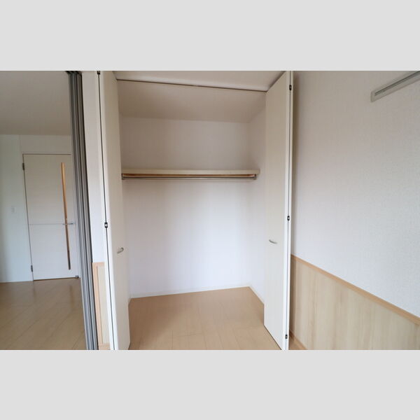 ルーチェおゆみ野 クローゼット