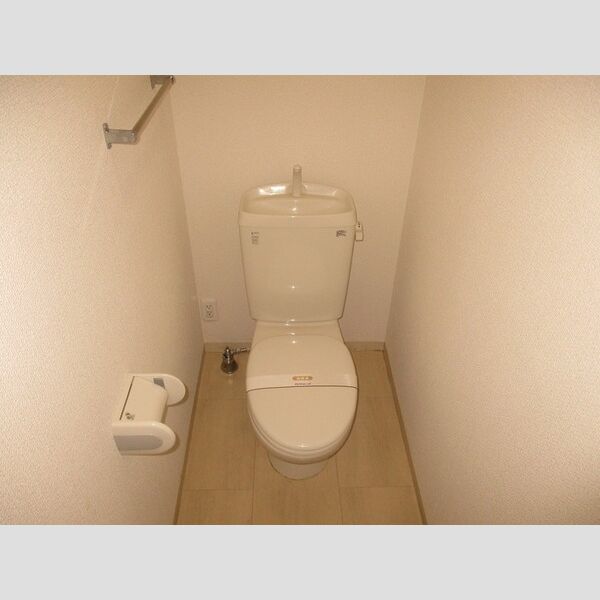 ジェンティーレ ヤマザキ101号室 トイレ