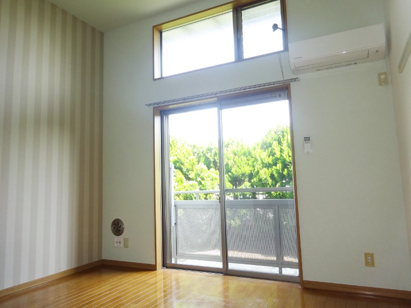 サンヴィアーレ・グランサージュ1階 部屋その他