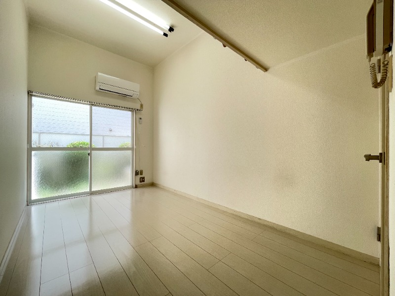 パレス等々力弐番館2階 別号室のため現状優先