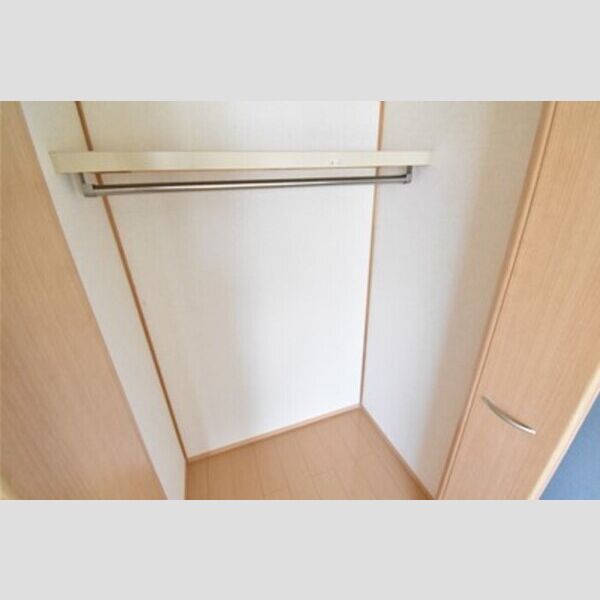 R・ハウス クローゼット