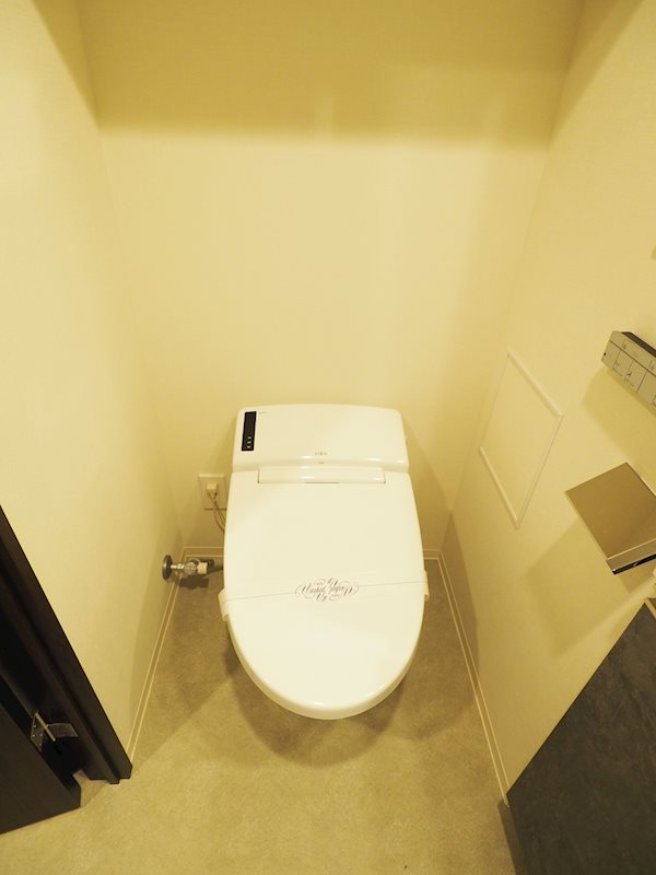 レジディア門前仲町プレイス4階 トイレ