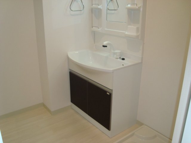 オリーヴ 洗髪洗面化粧台